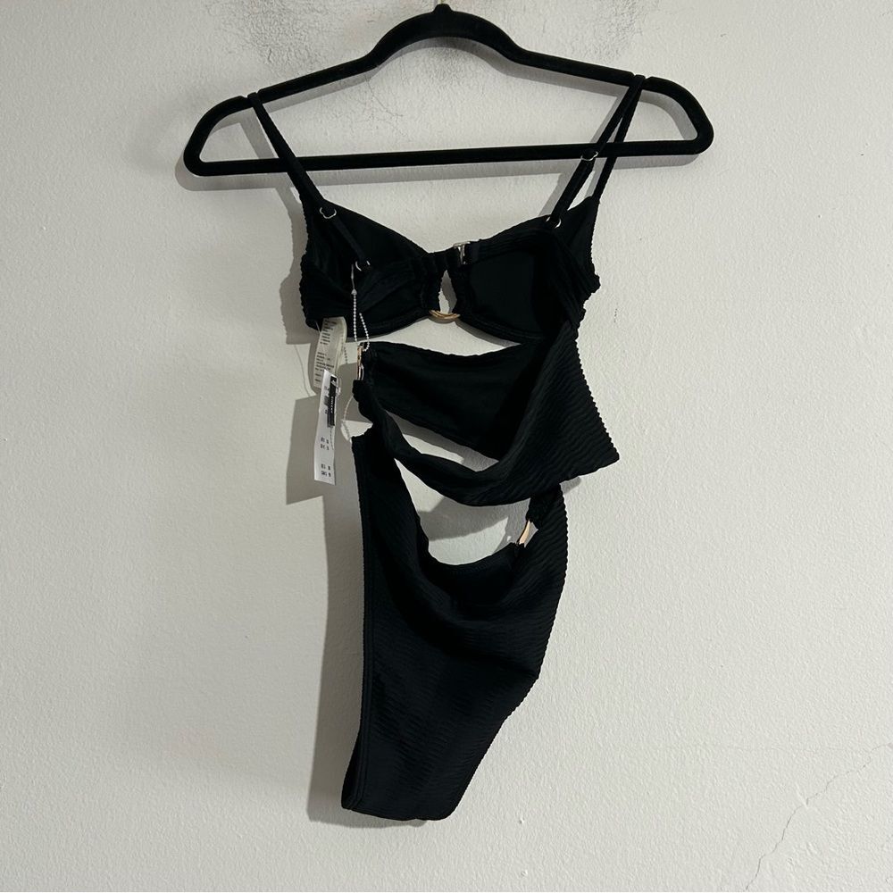 Abercrombie & Fitch Black Cut Out Gold Hardware One Piece Swimsuit XXS - Picture 3 of 11